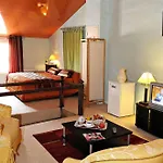 Citotel Le Plat D'etain Hotel