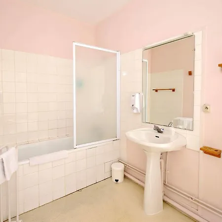 Hotel Citotel Le Plat D'etain 2*