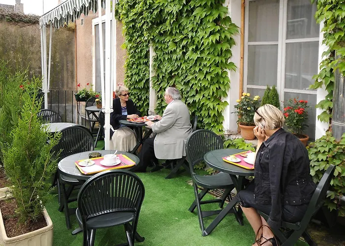 فندق Citotel Le Plat D'etain 2*